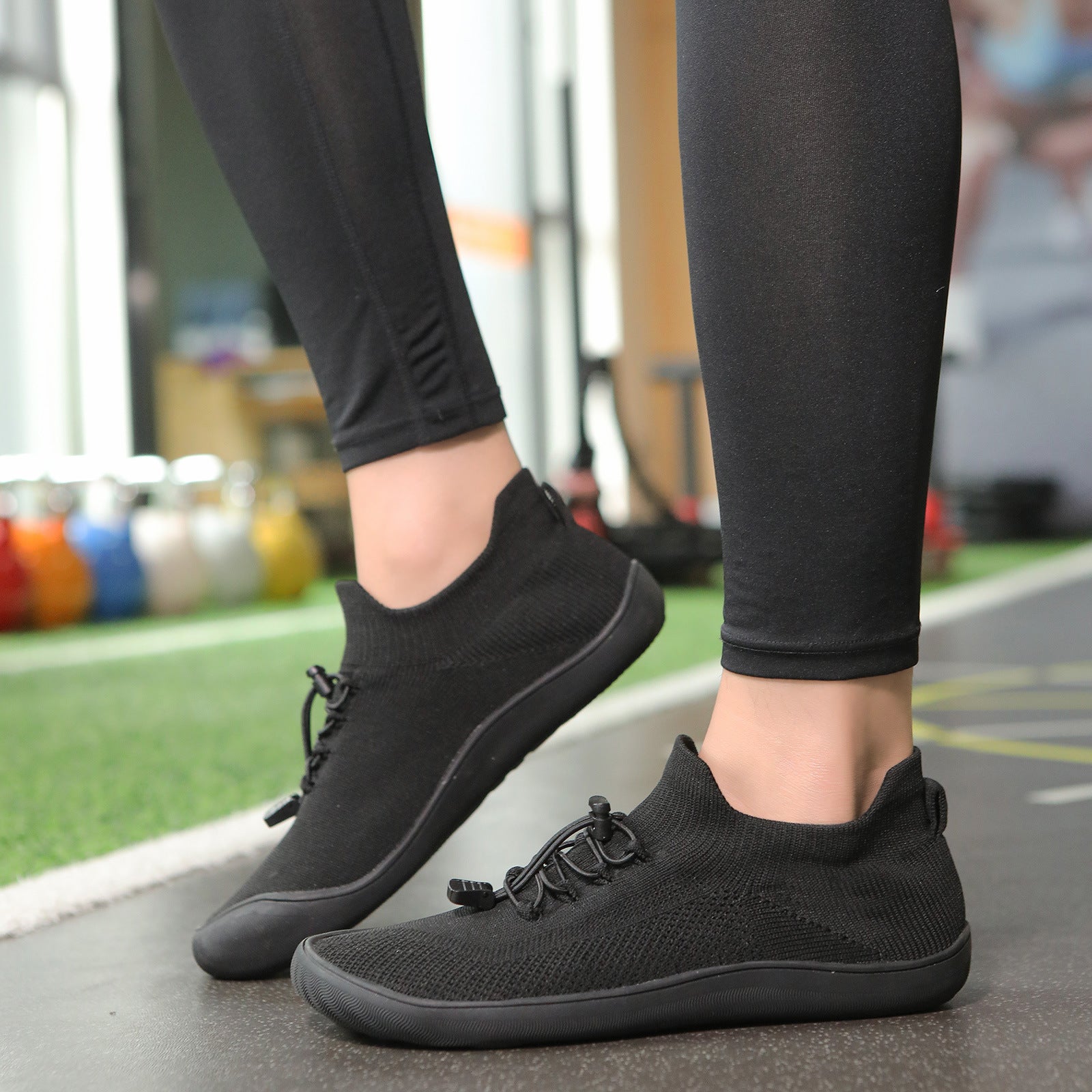 Men's Women's Five-Finger Round Toe Mesh Running Socks Shoes Breathable Non-Slip Casual Design Slip-On Closure Autumn Season