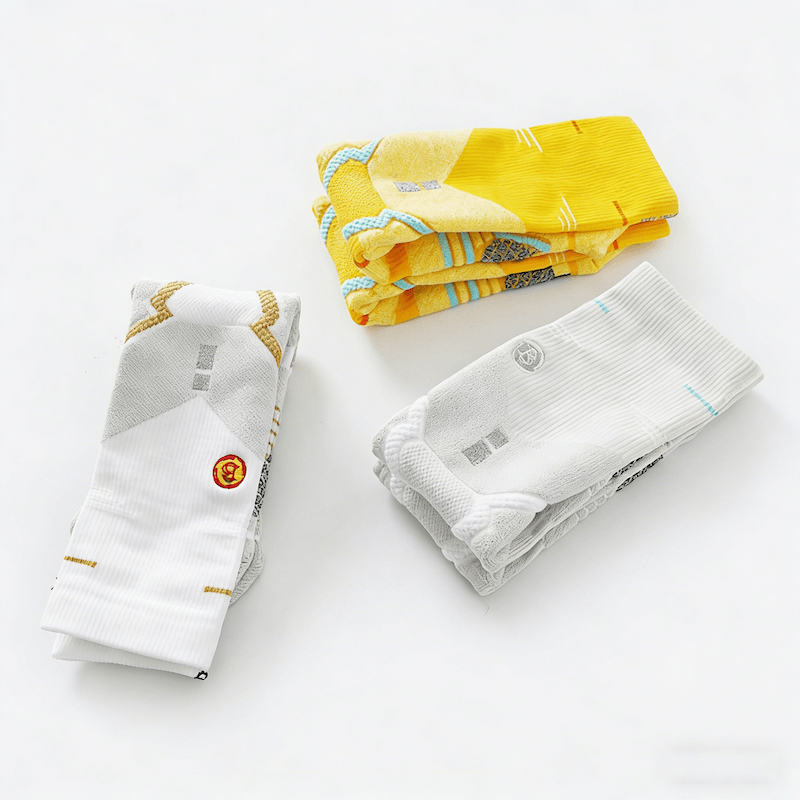 Premium Grip Basketball Socks for Men, High Performance Cushioned Mid-Calf Athletic Socks, Sweat-Wicking Towel Bottom Streetball Socks for Real-Game Performance, 1 Pair